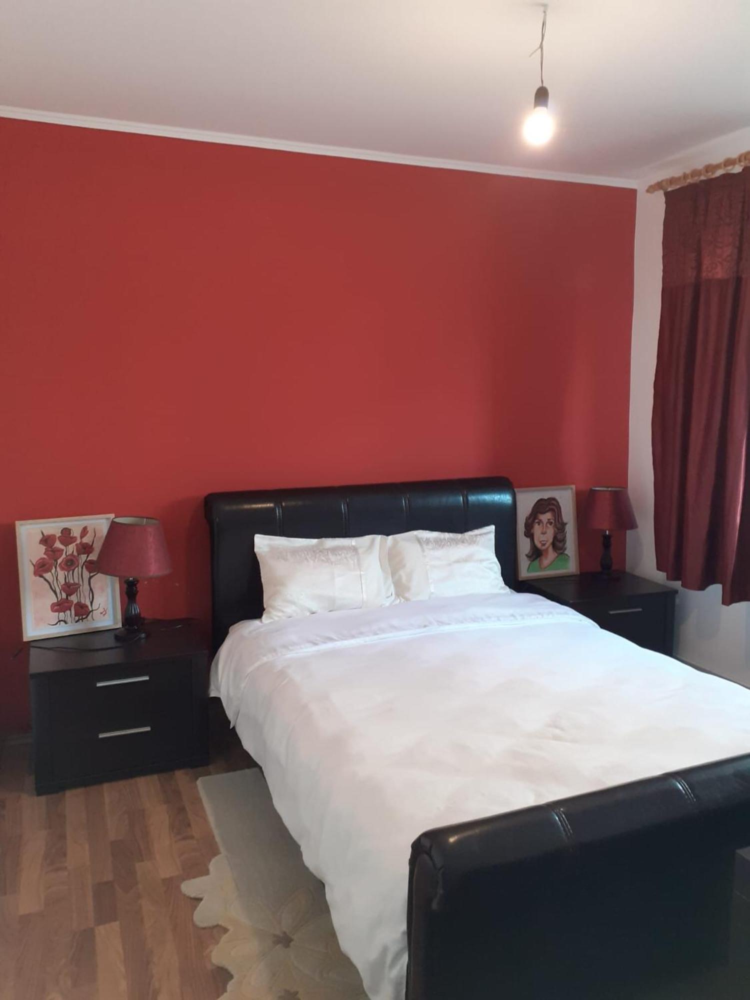 Apartament Cu 3 Camere La Poala Muntilor Fagaras Victoria  Exterior photo