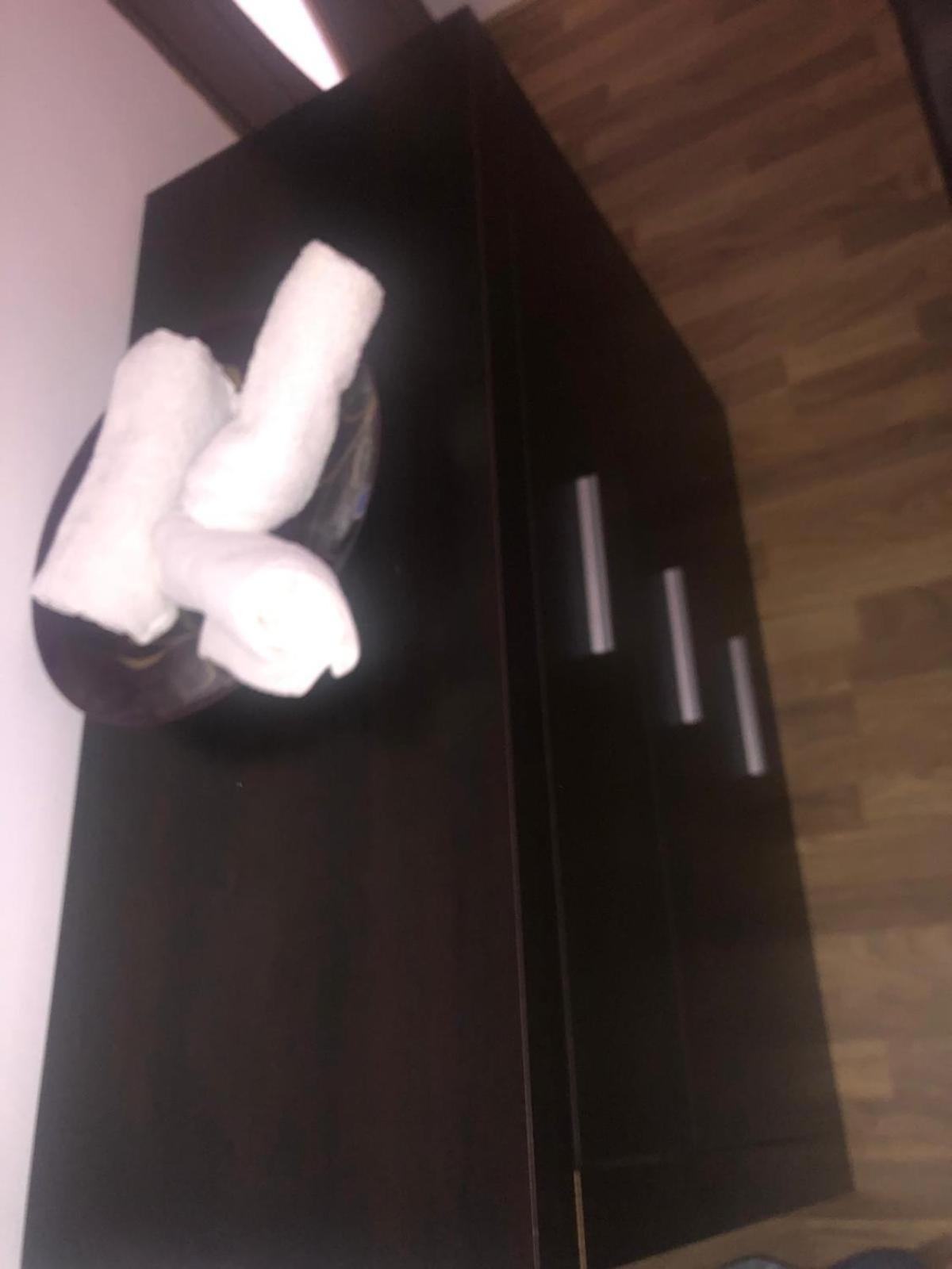 Apartament Cu 3 Camere La Poala Muntilor Fagaras Victoria  Exterior photo